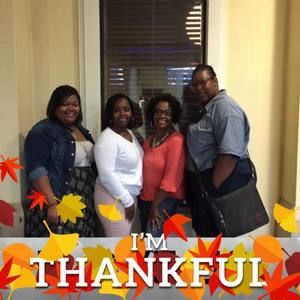 Meet your Posher, Estellita